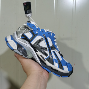 Balenciaga Runner blue